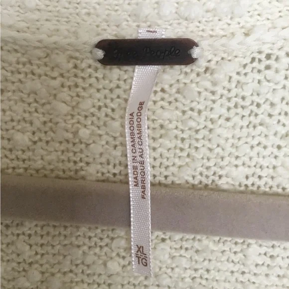 NWT We The Free Found My Friend Cozy Cream Button-Up Women's Sweater - Picture 7 of 9